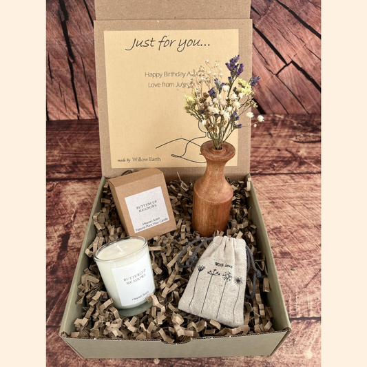 Ethical Vase, Dried Lavender & Candle Gift Box