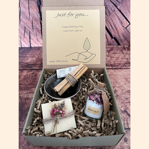 Hand-Painted Wash Bowl, Palo Santo Sticks & Scent Gift Box