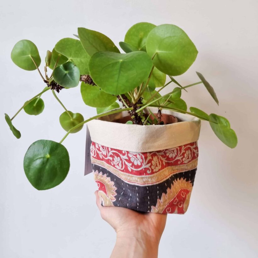 Recycled-Kantha-pot-plant-holder-with-red-and-black-patterns_Karakorum-ethical-home-decor-scaled-1.jpg